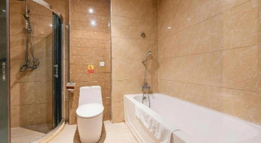 Bathroom 4, Xana Lite Heyuan Shanghui Building Bus Station, Heyuan
