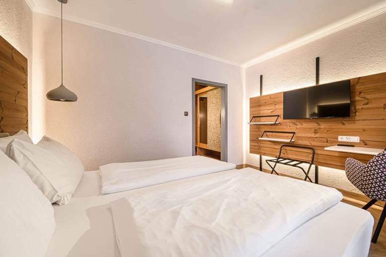 Bedroom 3, Hotel Volserhof, Sankt Johann im Pongau