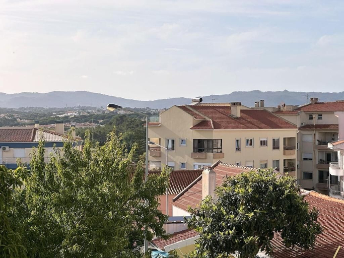 Others 3, Casa Emon With Moomin Near Beach 2 Bedroom, Cascais