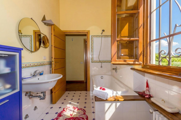 Bathroom 4, Villa Pallina With Pool, Lucca