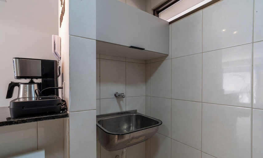 Others 3, Apt in Condo one Block From the sea w Pool Hss0007, João Pessoa