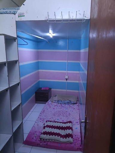 Others 2, Daily capsule for visitors in Bur Dubai, Dubai