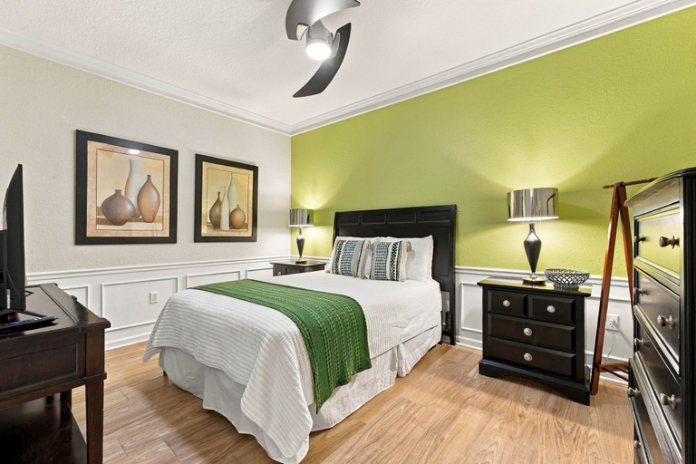Others 4, Amazing 4BR at Vista Cay With Gorgeous Lake View, Orange