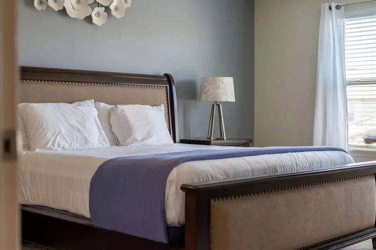 Others 3, 5BR Townhome Near Disney Pool, Themed Rooms, Osceola