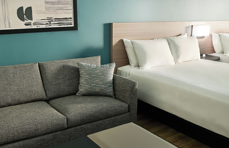 Bedroom 3, Hyatt Select Lansing West, Eaton