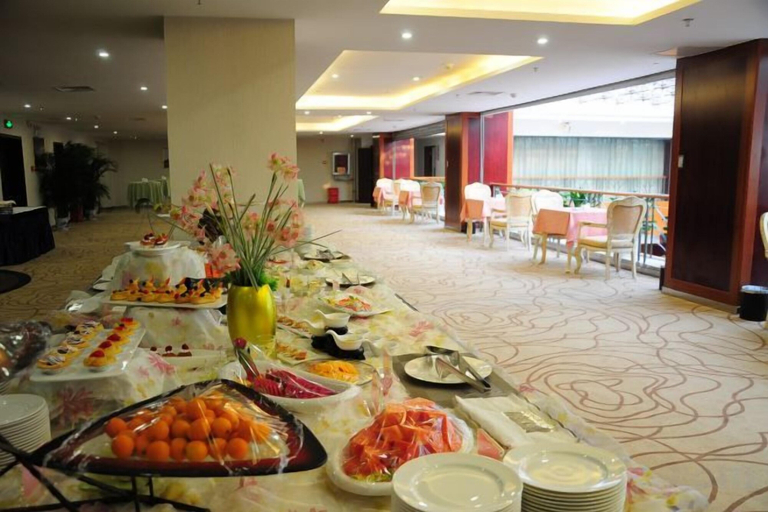 Food & Drinks 5, Three Gorges Project Hotel, Yichang