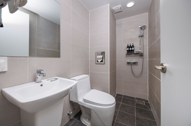 Bathroom 5, KENNY STAY BUSAN GIJIANG - HOTEL KENNY, Gijang