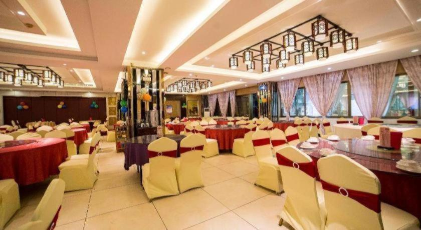 Food & Drinks 5, Borrman Hotel Liuzhou Ma'anshan Park Gubu Shopping Mall, Liuzhou