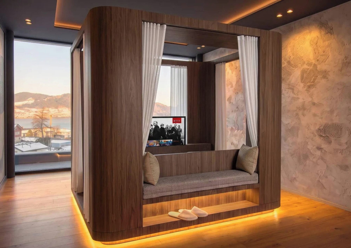 Others 2, Luxury Accommodation on 200m2 With Private spa, Nidwalden