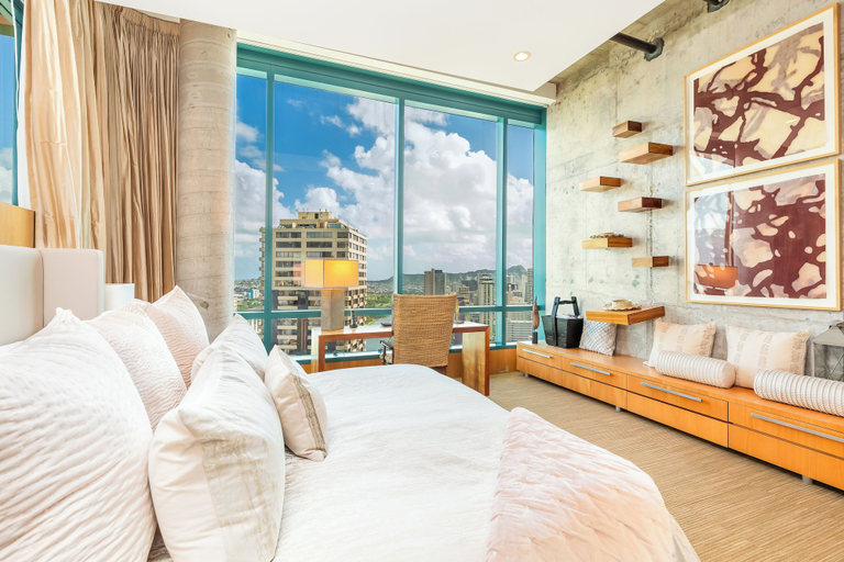 Others 2, Ocean & Diamond Head Exclusive Panoramic PH Condo W/parking & Near the Beach, Honolulu