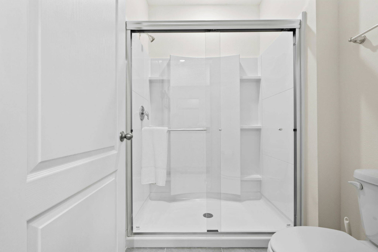 Others 3, 7BR Near Disney Private Pool, spa & Lake View, Polk