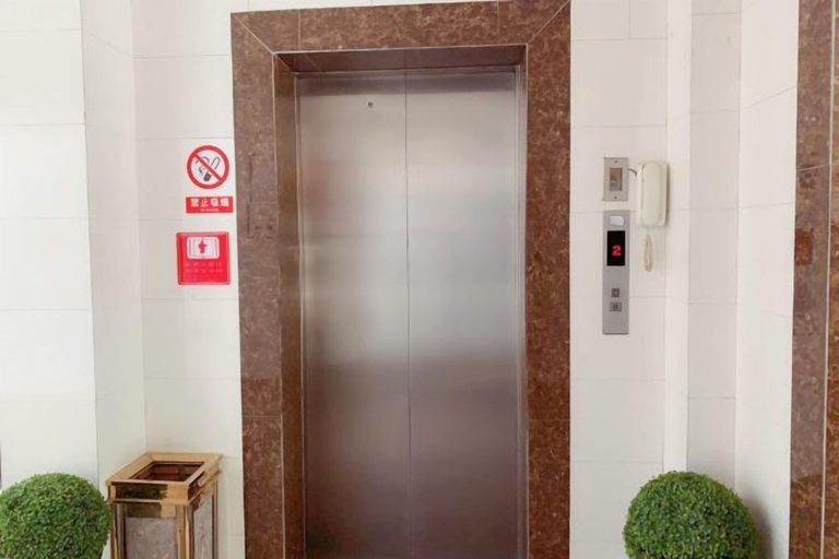 Others 5, Jinxinbinguan, Qujing