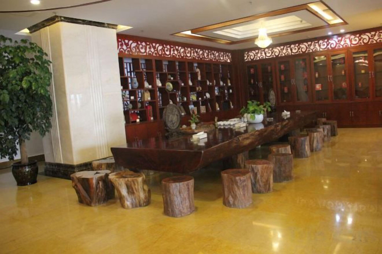 Food & Drinks 4, an Ran Hotel, Kunlong