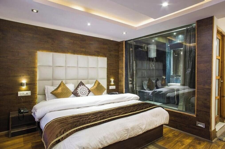 Bedroom 5, Hotel Sunrise, Shimla
