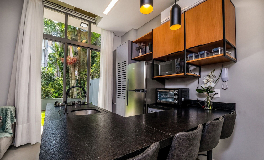 Others 3, Modern Loft Garden 750m From Canas Beach Tps106, Florianopolis