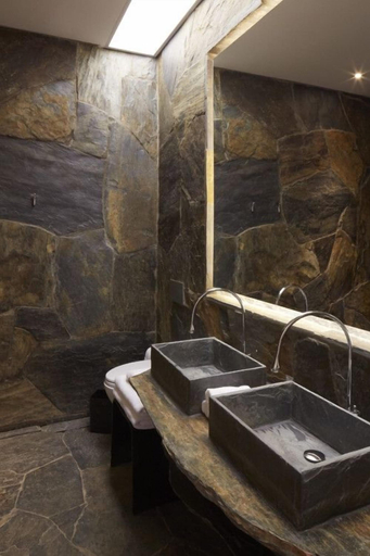 Bathroom 4, Vik Chile, Cachapoal