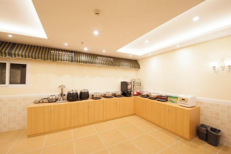 Food & Drinks 4, Pebble Motel (Jianhu Bus Station), Yancheng