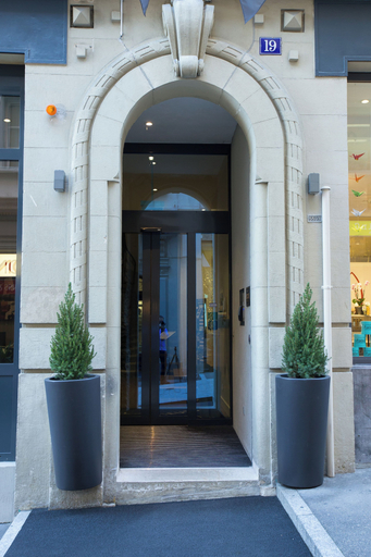 Exterior & Views 2, Hôtel des Voyageurs, Lausanne