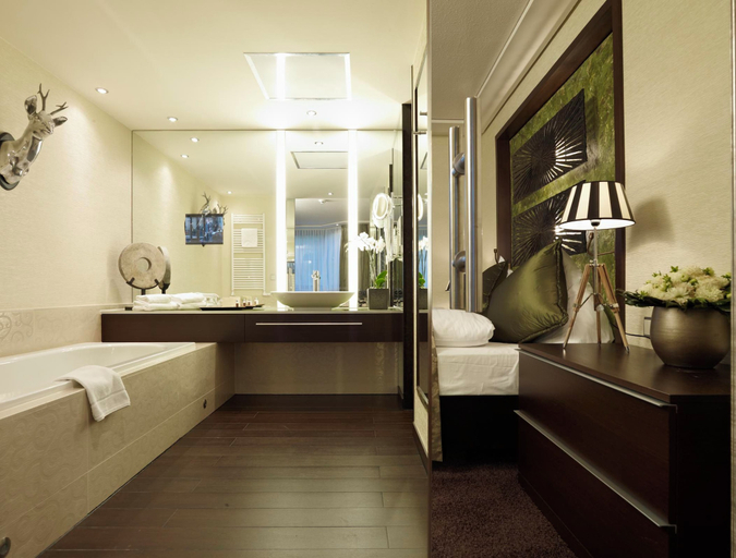 Bathroom 5, Land & Golf Hotel Stromberg, Bad Kreuznach
