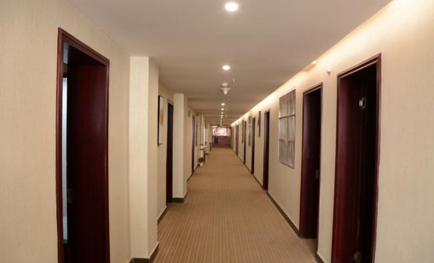 Others 5, Shushi Hotel, Shiyan
