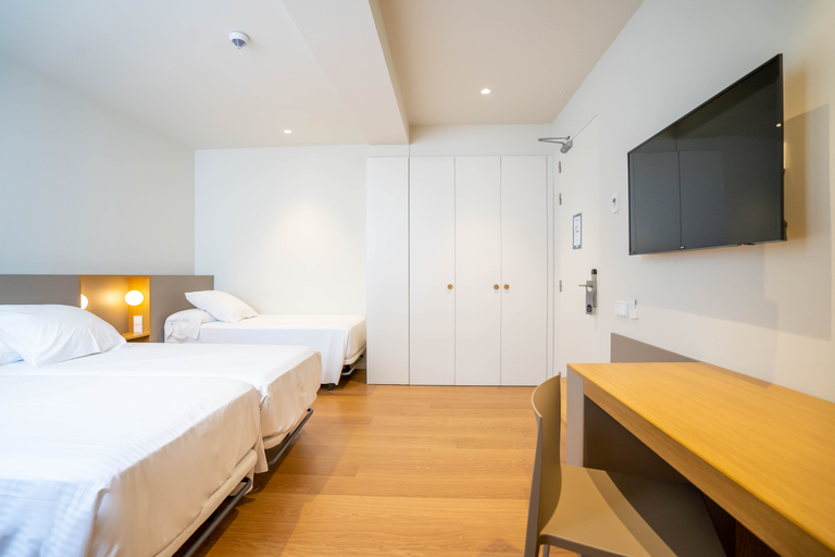 Bedroom 3, TEIDE ROOMS, Valencia