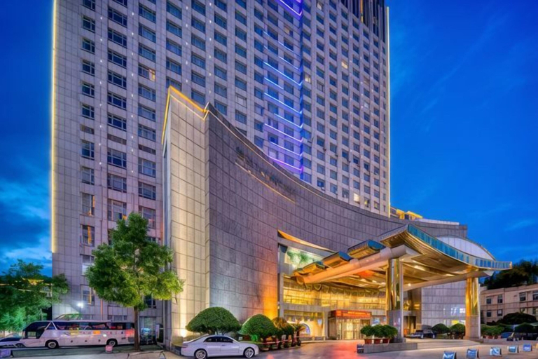 Exterior & Views 2, Linhai Double-Dove Peace International Hotel, Taizhou
