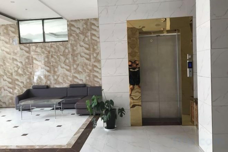 Bathroom, Zhongjiang Fengshang Hotel, Deyang