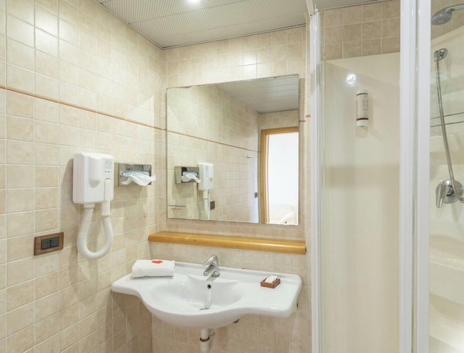 Bathroom 3, Hotiday Leuca Lungomare, Lecce