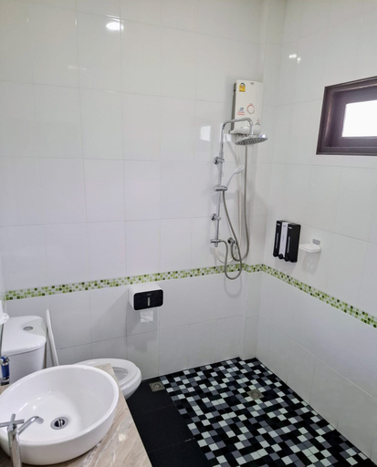 Bathroom 4, RungNara Pool Villa, San Sai