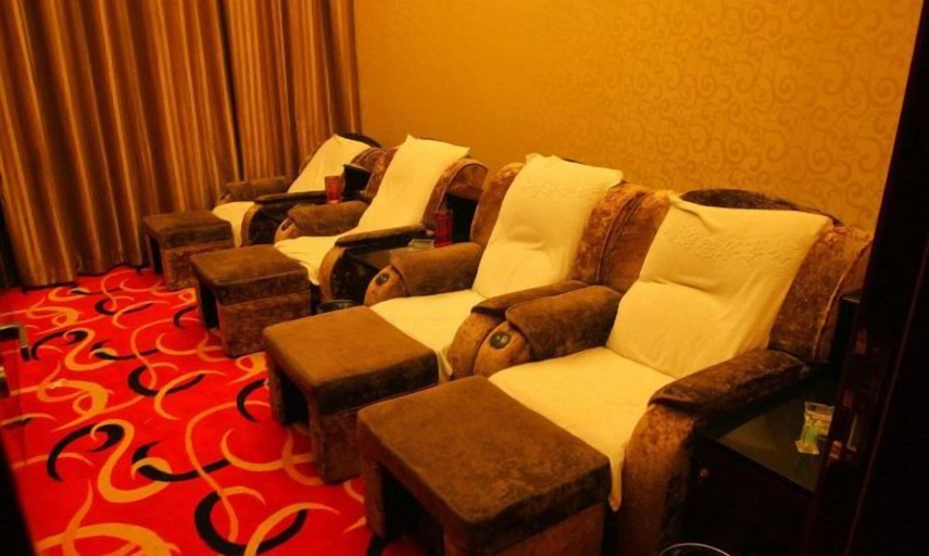 Bedroom 4, Jinsheng Hotel, Nantong