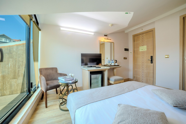 Bedroom 3, The Conforium Hotel, Zeytinburnu