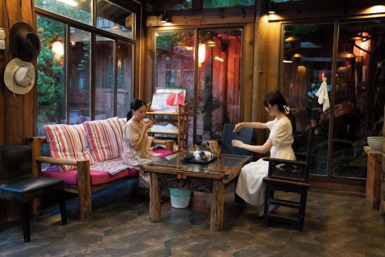 Food & Drinks 4, Baisha No. 66 Post Station, Lijiang