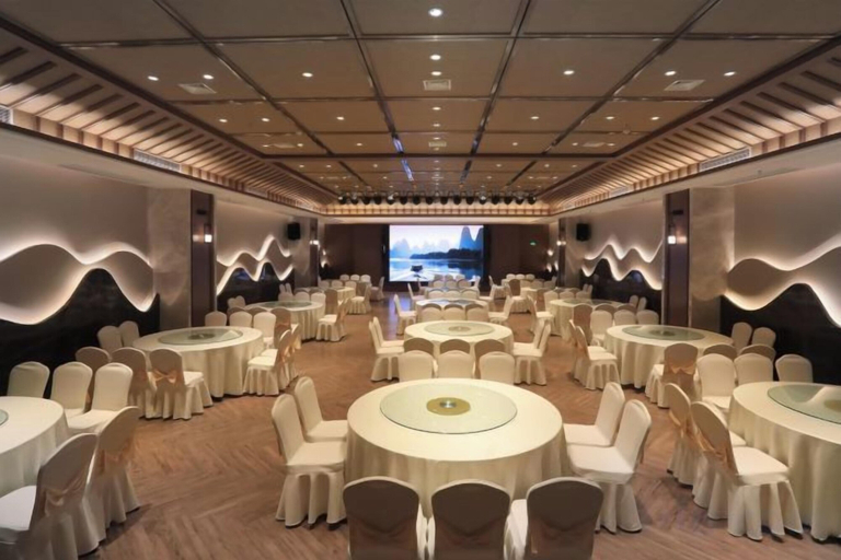 Food & Drinks 5, Yongfu County Golden Coast Royal Blessing Hotel, Guilin