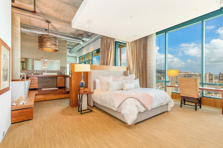 Others 4, Ocean & Diamond Head Exclusive Panoramic PH Condo W/parking & Near the Beach, Honolulu