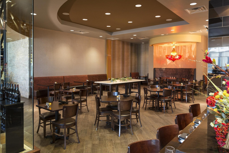 Food & Drinks 5, Hilton Garden Inn Sioux Falls Downtown, Minnehaha
