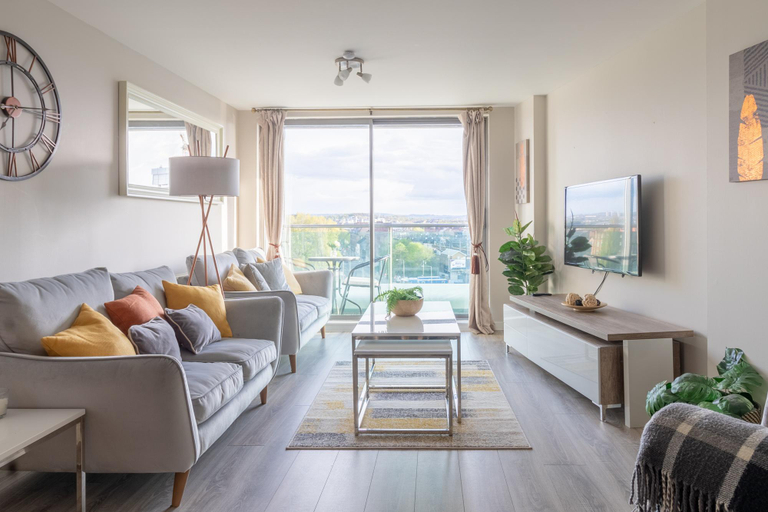Others 4, Luxury Riverview City Centre Apartment, Glasgow