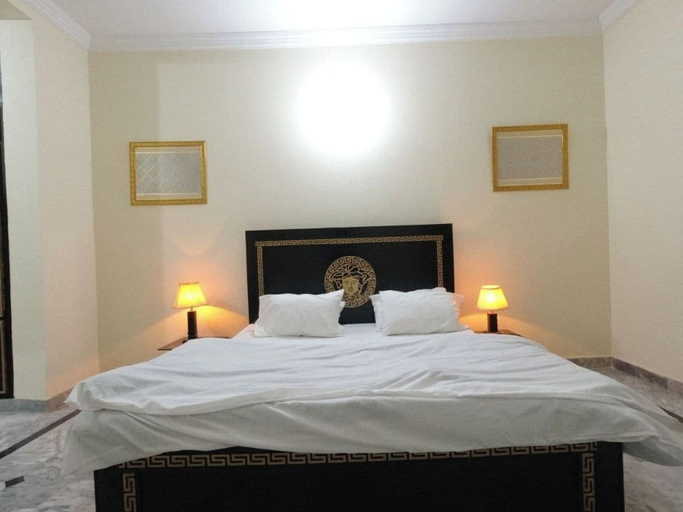 Others 2, Room-room in Asga Best Versace Guesthou, Islamabad