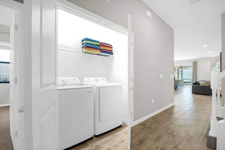 Others 3, 12br Home at Paradiso Grande, Near Disney, Orange