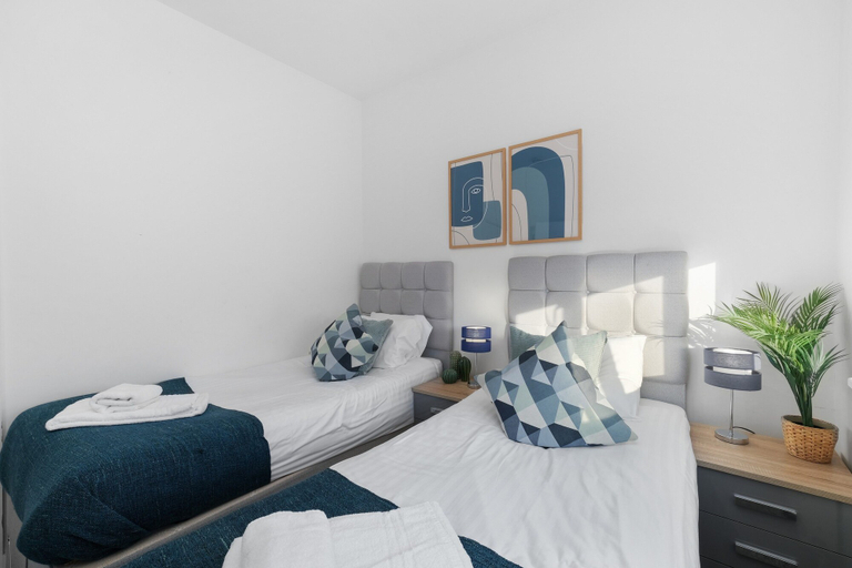 Bedroom 2, West Ealing SVD Apt. - 2 Bedroom 2 Bath, London