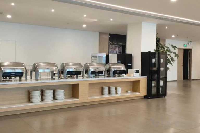 Food & Drinks 5, Vienna International Hotel (Shantou Chenghai Waisha Bridge), Shantou