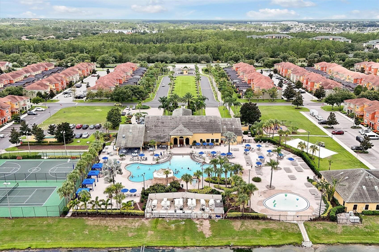 Exterior & Views 2, Paradise Palms- 4 Bed Townhome W/splashpool-3057pp 4 Bedroom Townhouse by RedAwning, Osceola