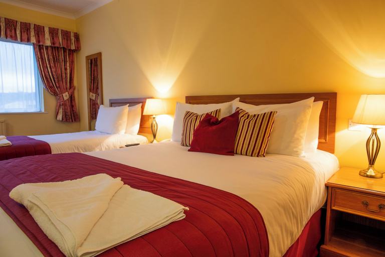 Bedroom 2, Tiverton Hotel Lounge & Venue, Devon