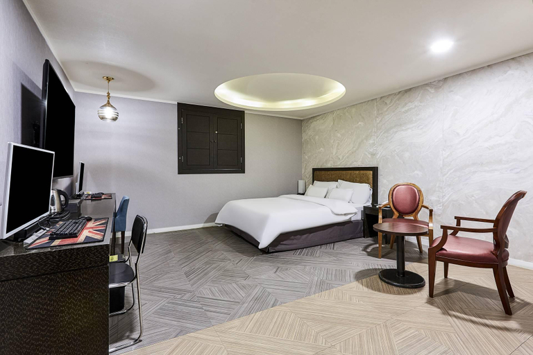 Bedroom 4, Bundang Noblesse, Seongnam