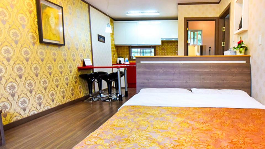 Bedroom 2, Jeongseon Gariwangsan Story Pension, Jeongseon