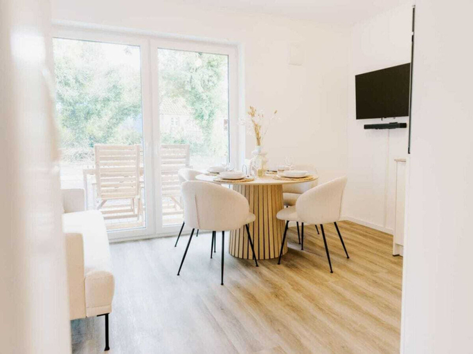 Others 2, Holiday Apartment in Greetsiel With Wi-fi, Aurich