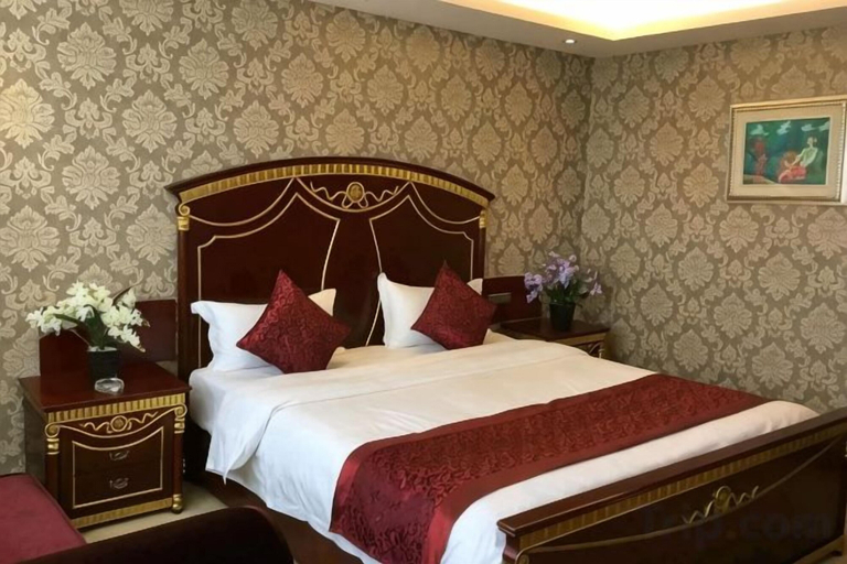 Bedroom 3, Shuang Bai Hotel, Chuxiong Yi