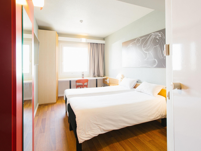 Bedroom 2, Hotel ibis Elche, Alicante