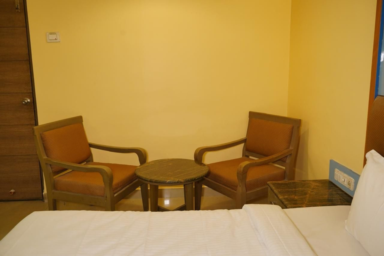 Others 4, MIMO Hotels, Vellore