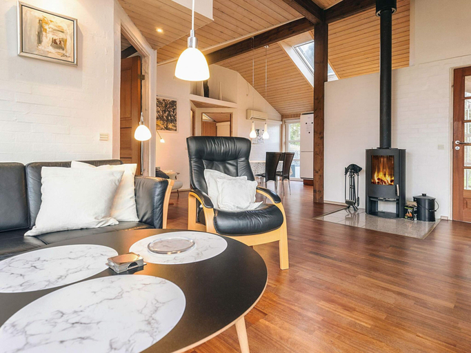 Others 4, 5 Star Holiday Home in Hals, Aalborg