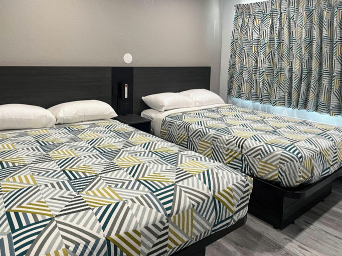 Others 5, Studio 6 Suites – Yreka, Ca, Siskiyou